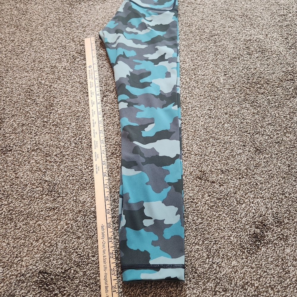 Lululemon Wunder Under HR Tight 25” In Camo Tidewater Teal Size 4 - Picture 7 of 7